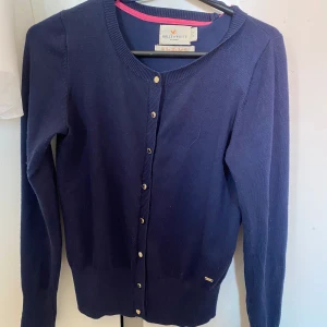 Mörkblå kofta - Superfin!