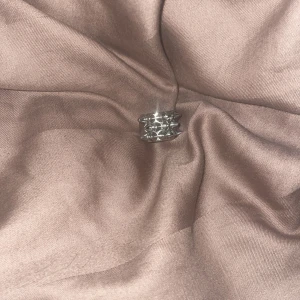 Edblad’s ring - En Edblad ring i storlek large passar inte mig och vill sälja ÄKTA!