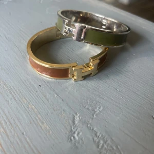 Armband   - Nyskick 
