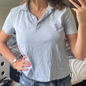 Jättesöt tröja från Zara - Jättefin tröja från Zara! Använd enstaka gång för länge sen, säljer för 150