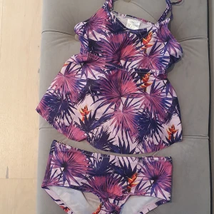 Tankini 134/140 - Läcker tankini strlk 134/140