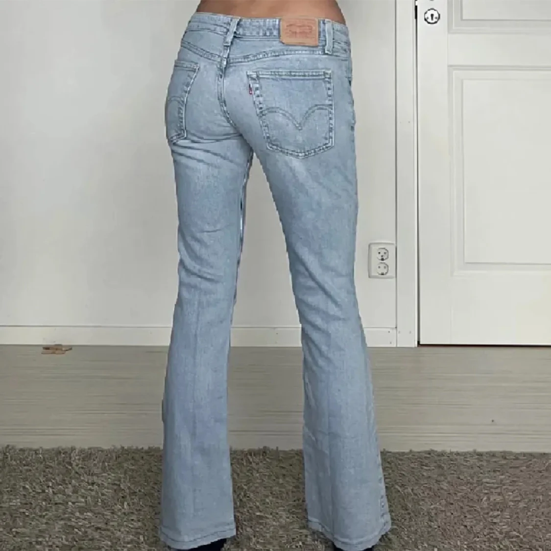 Levis jeans lågmidjade  - 90