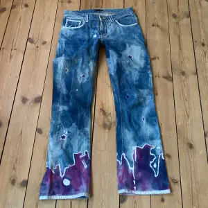 unika low/midwaist jeans i fint skick, storlek 36💕postar/möts upp i centrala stockholm:)