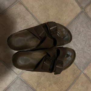 Birkenstock  - gamla tofflor från i somras 
