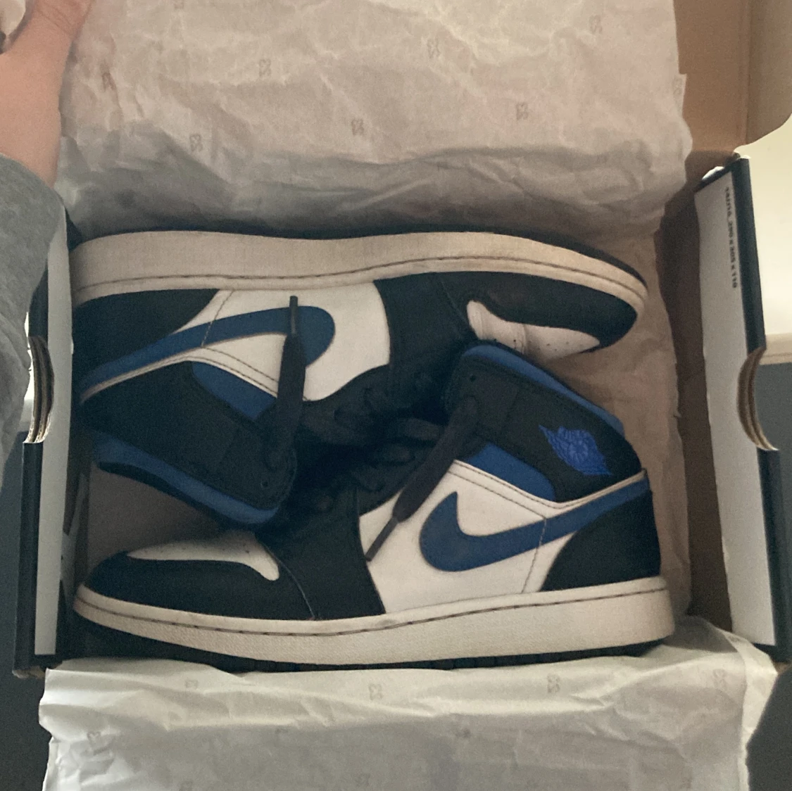 Säljer mina Jordan 1 racer blue - 90