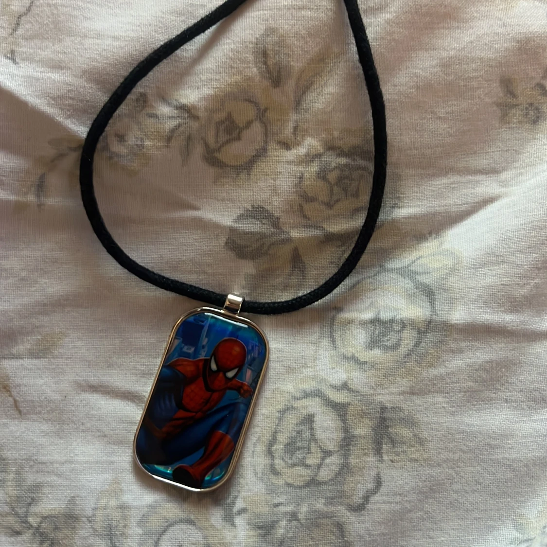 Spiderman halsband - 90
