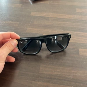 Ray-ban boyfriend - Säljer mina fina rayban. Använd få tall gånger. Skick 10/10
