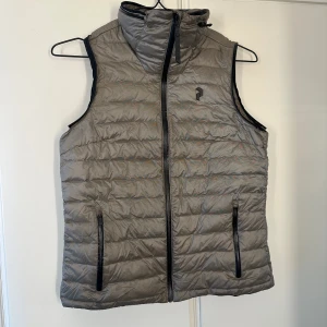 Peak performance jacka  - Storlek xs som ny 