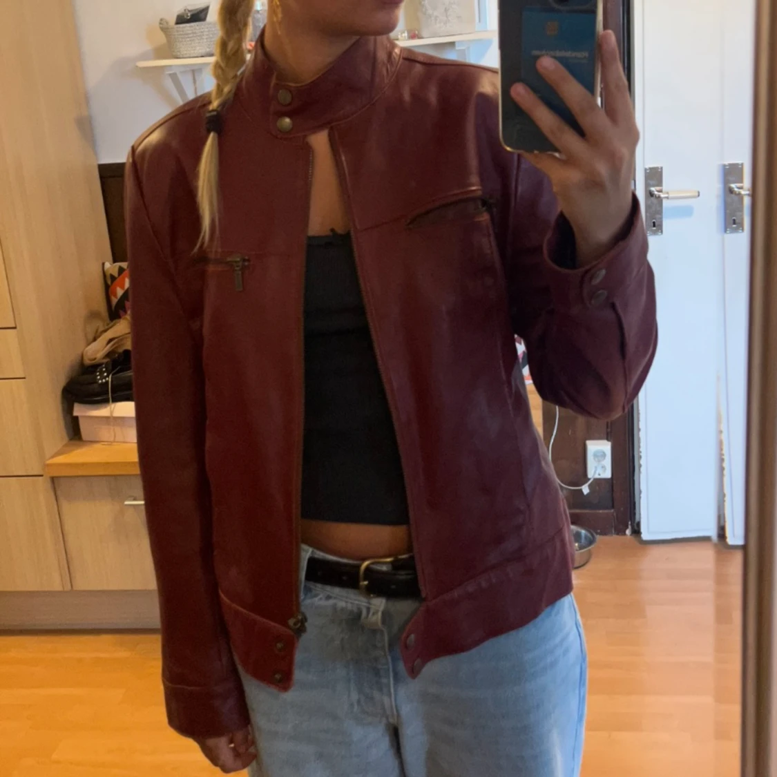 Röd läderjacka - 90