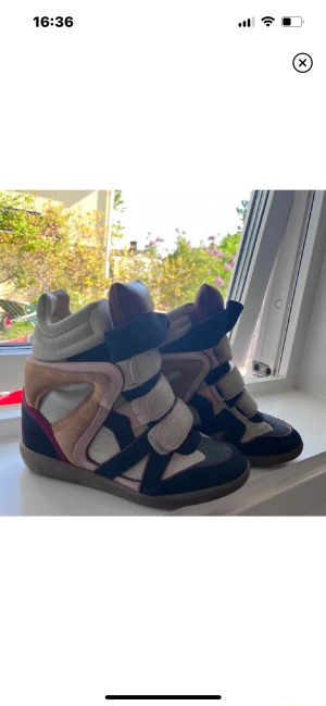 Isabel Marant skor - Super coola Isabel marant skor! Säljer då dom blivit för små💘