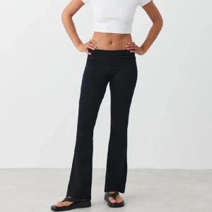 Yoga pants - Svarta yoga pants från ginatricot ❣️