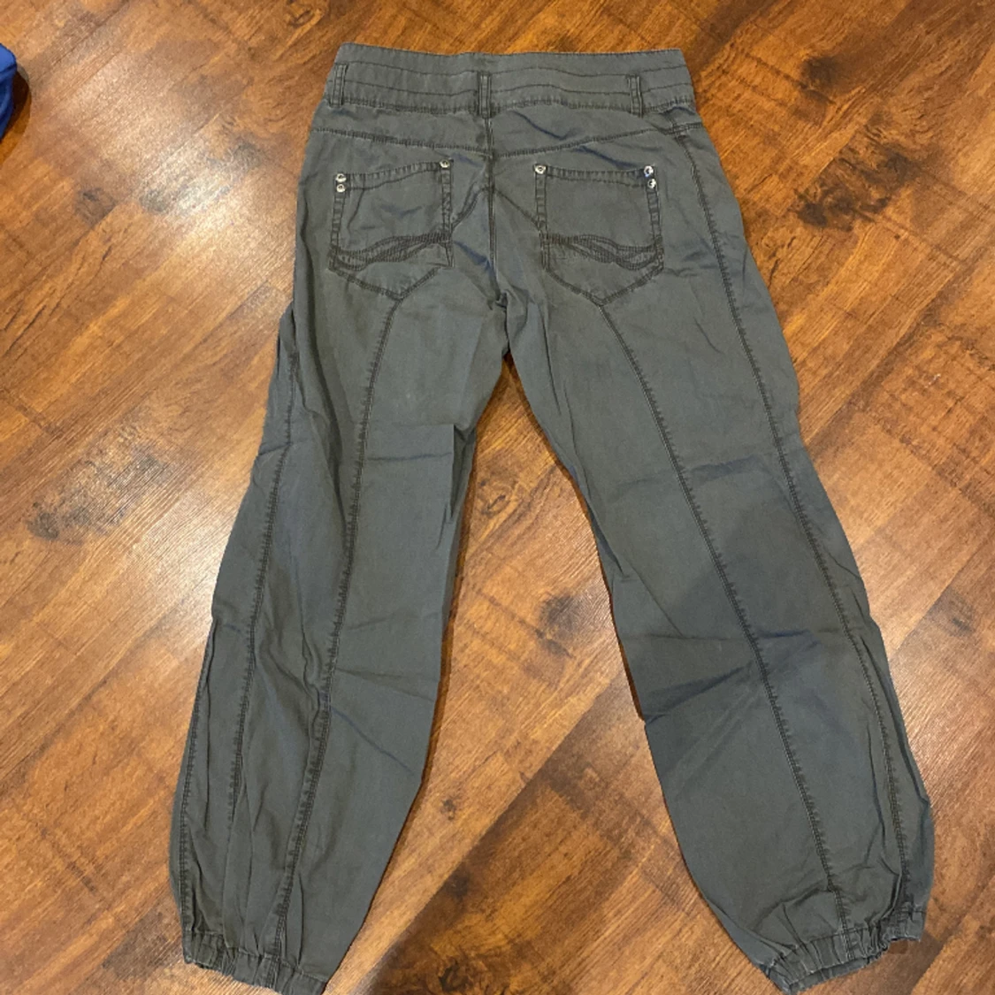 Byxor i strl 42 - 91