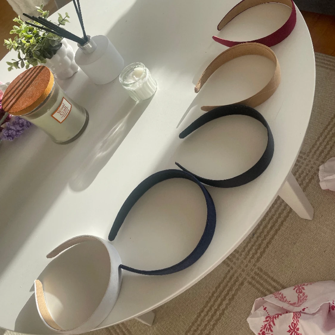 5 st diadem 20 kr st och alla för 100 kr.