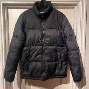 Jack & Jones - Jack & Jones jacka helt ny