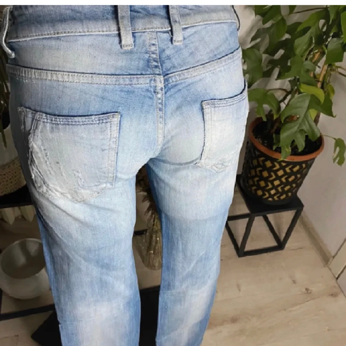 Low waisted jeans  - 90