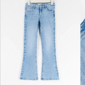 Young Gina jeans - As snygga lågmidjade jeans från Gina Young. Skriv för fler bilder💘