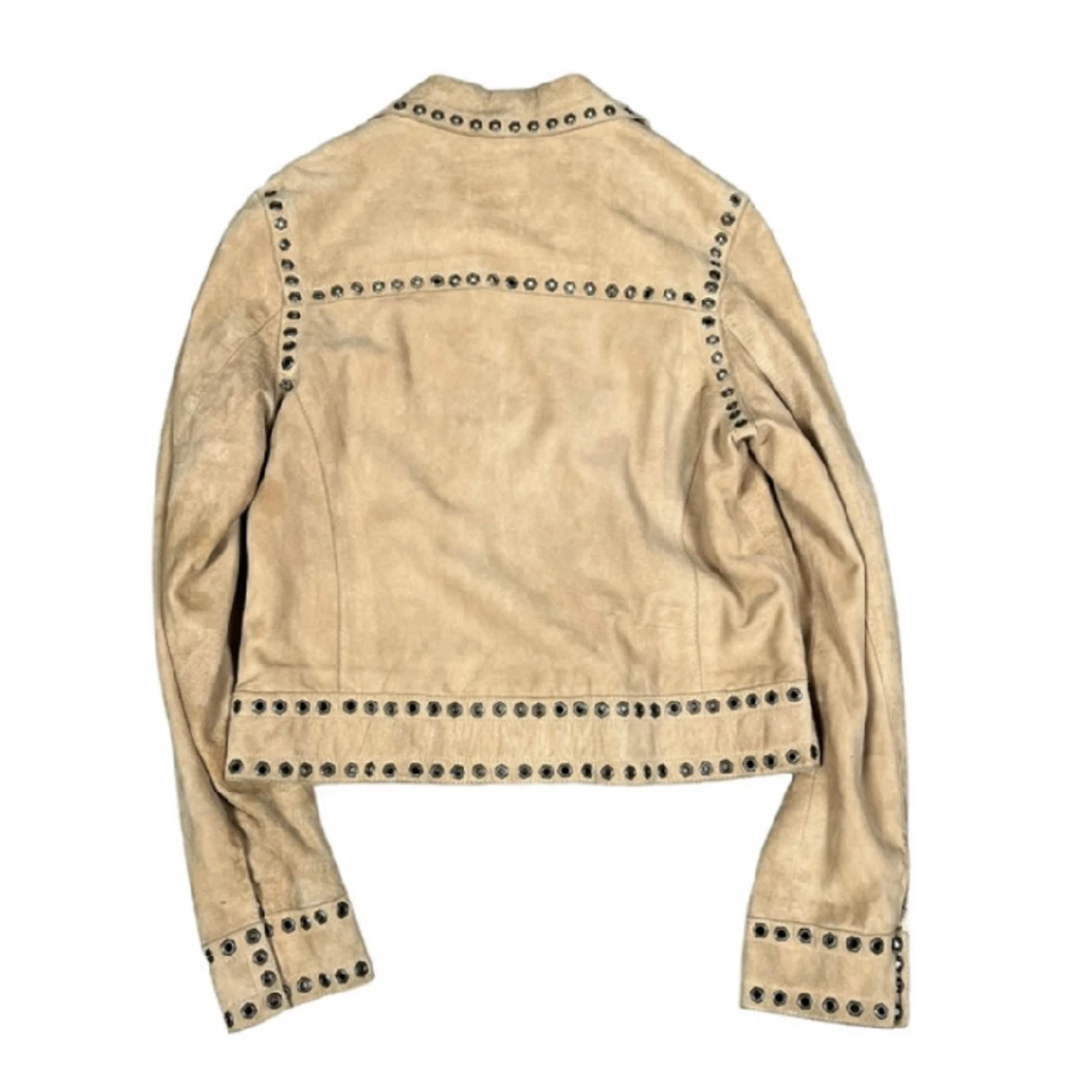 Mockajacka med nitar dam - 90