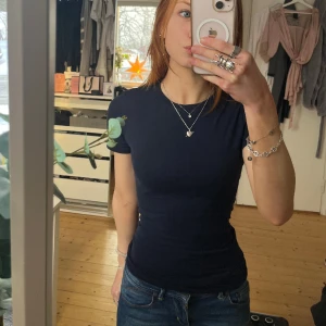 Blå intimissimi T-shirt  - Säljer min blåa T-shirt från intimissimi i Stl S, minsta💞💞 Dm vid intresse/frågor