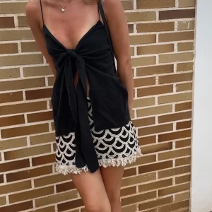 Djerf avenue topp - Säljer denna fina topp från djerf avunue. Nyskick!💗