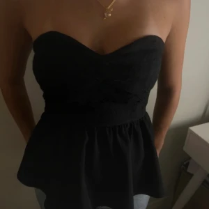 topp - så snygg bandau topp 💕 storlek xs  