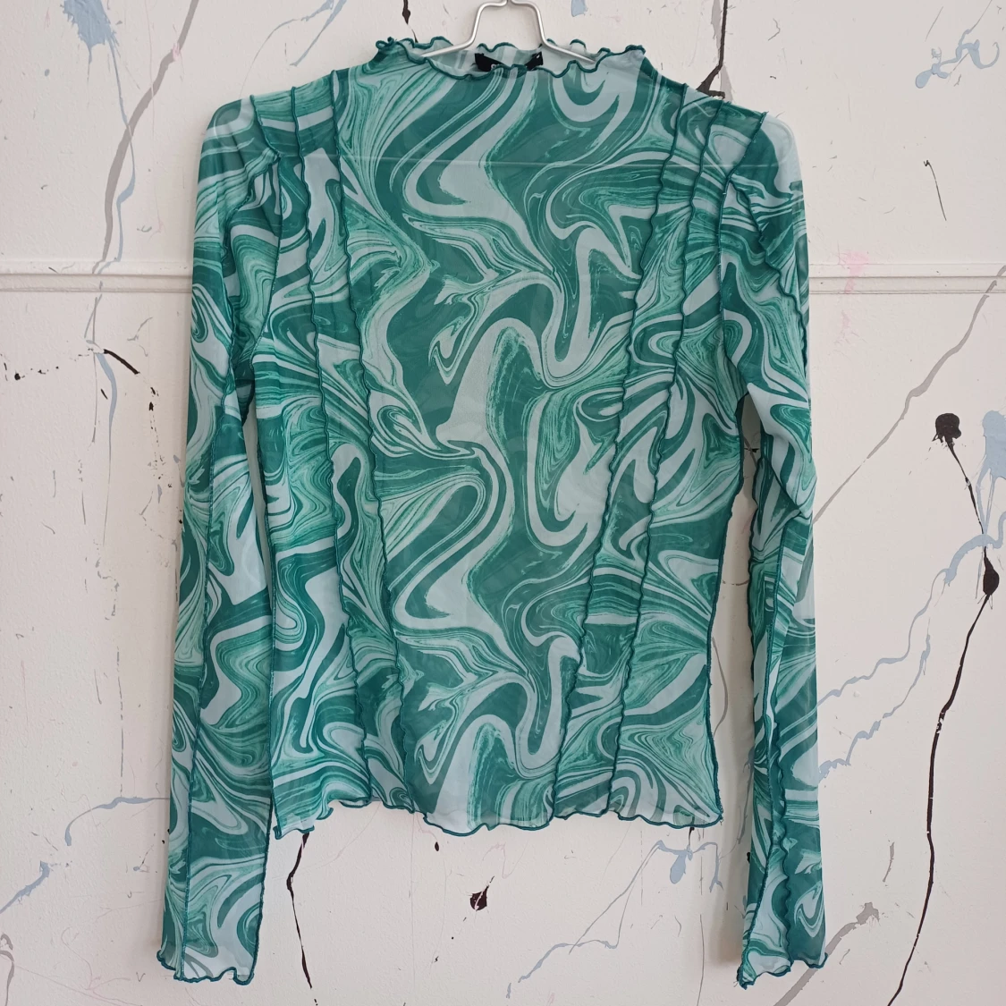 Top från Gina Tricot