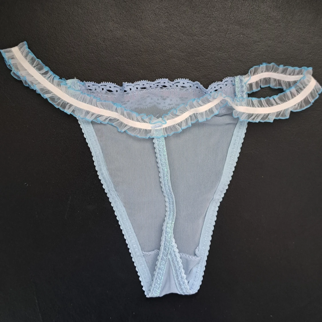 Söta stringtrosor - 28