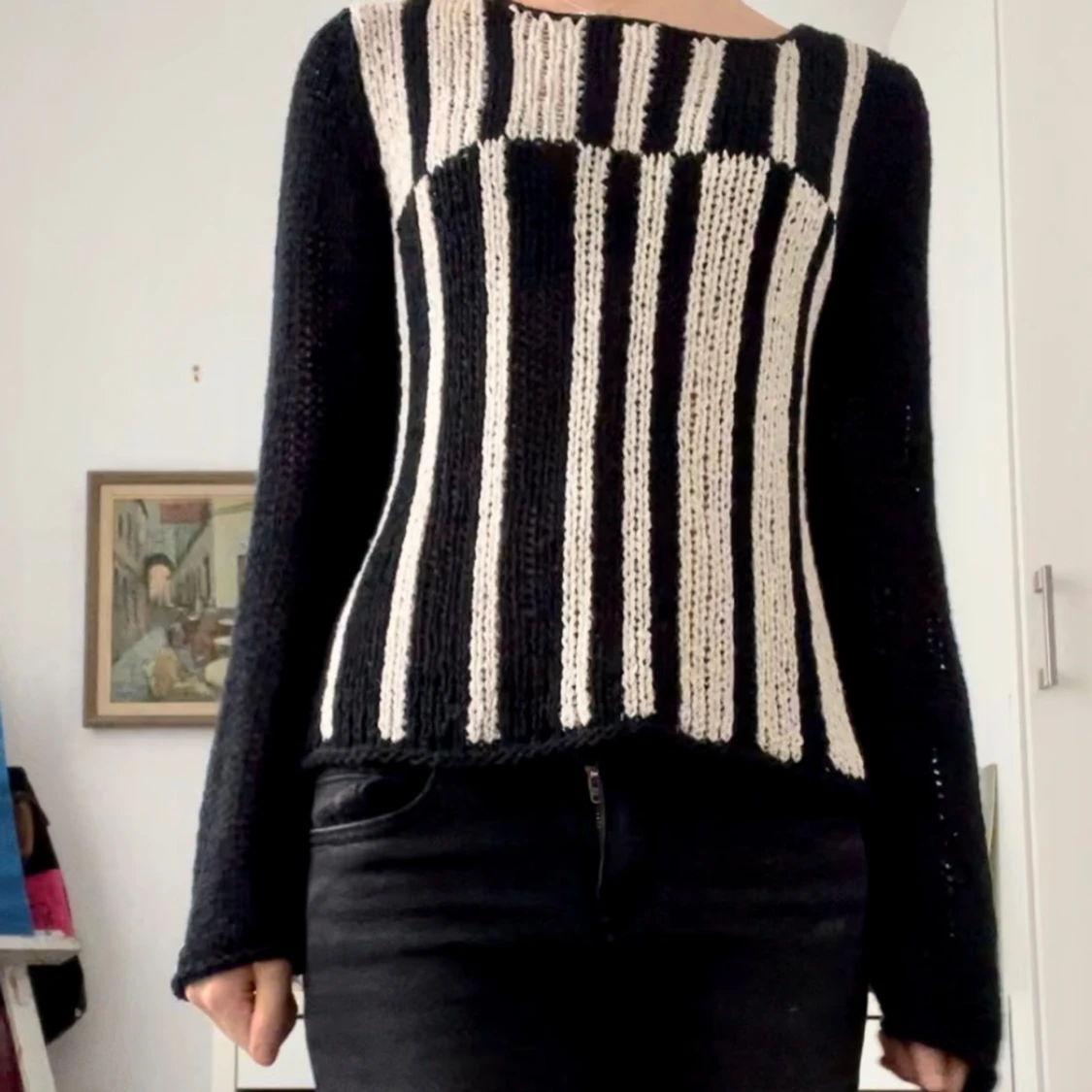 Svart vit stickad tröja - 1