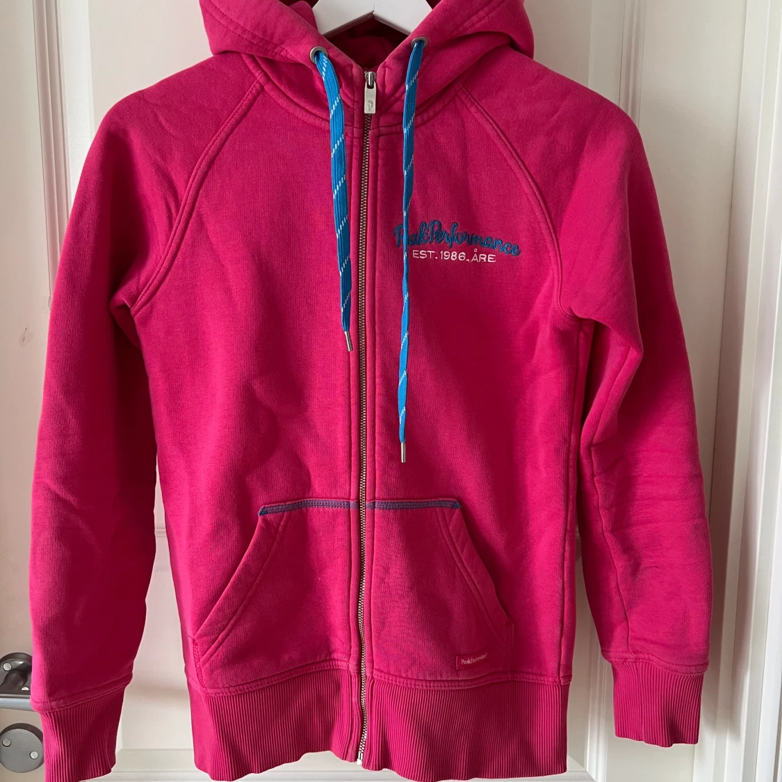 Peak Performance hoodie