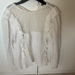 Vit blus  - Vit blus från zara