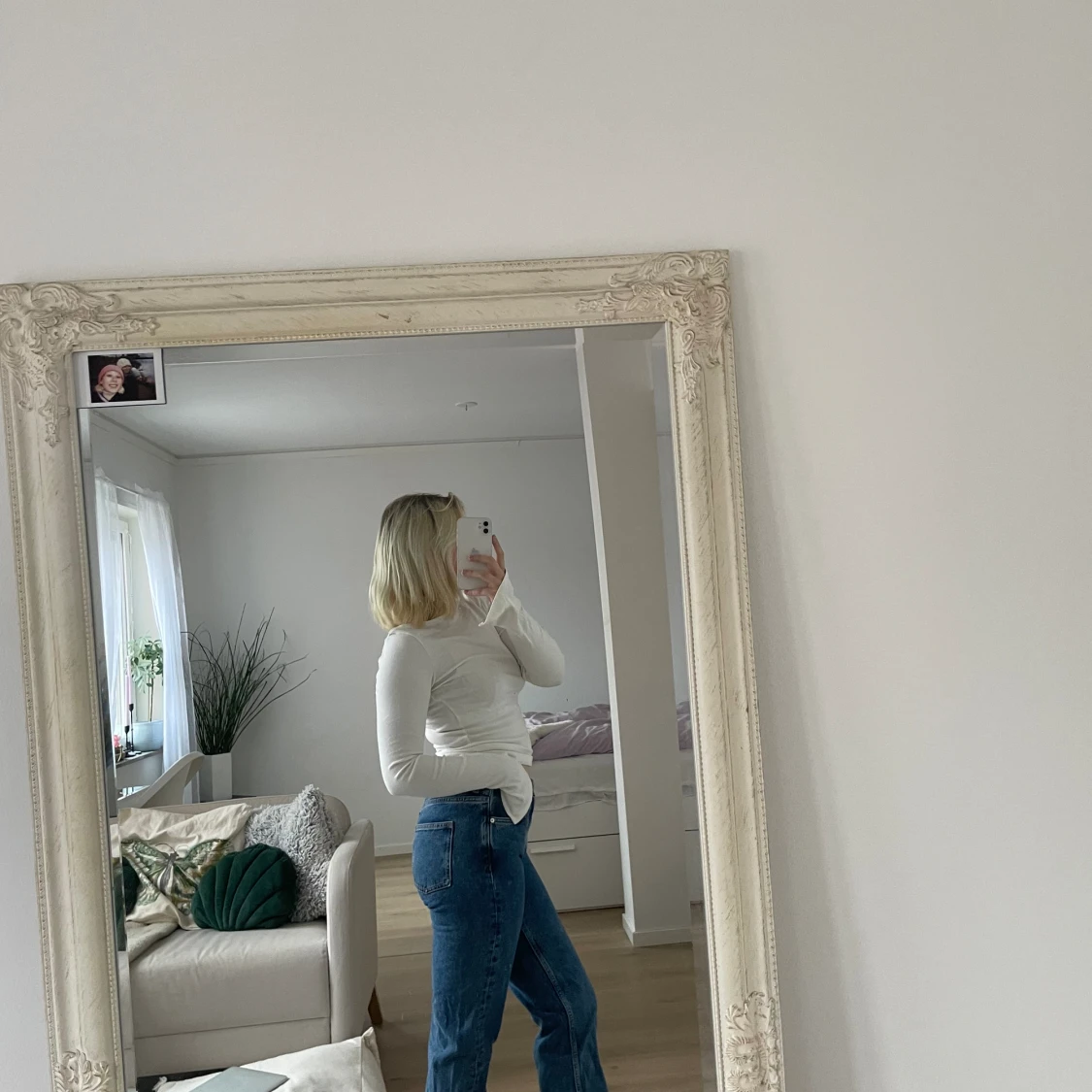 Mörkblå Cos jeans - 90