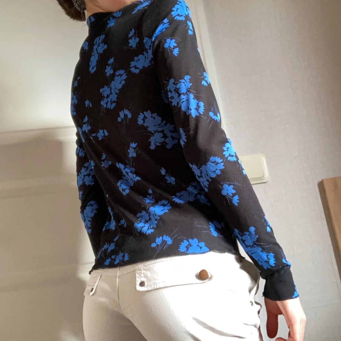 Långärmad off shoulder tröja  - 91