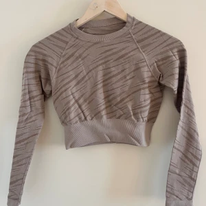 Träningströja - Använd 1 gång! 