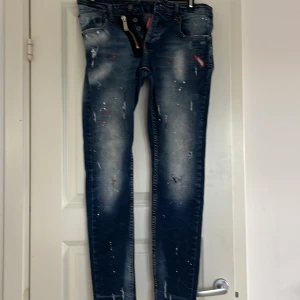 Jeans dsquared2 - Jeans i mycket bra skick  