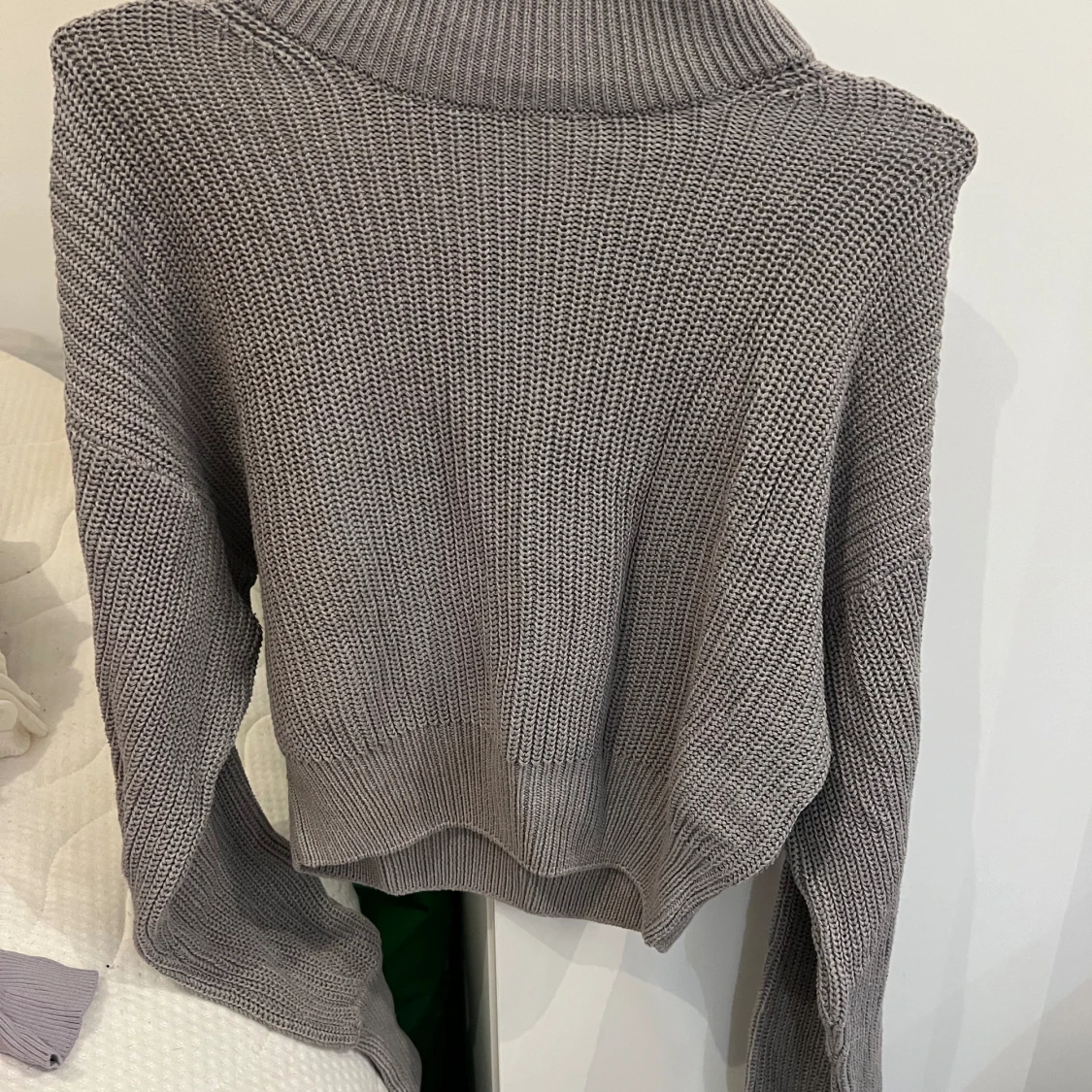 Fin stickad tröja från NAKD