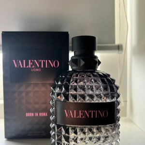 Valentino BIR - Valentionl parfym 90% full