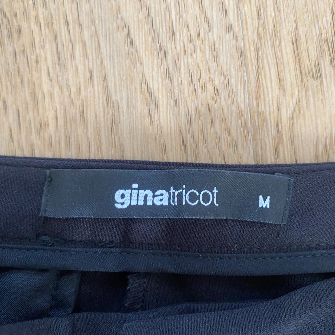 Svarta kostymbyxor - 91