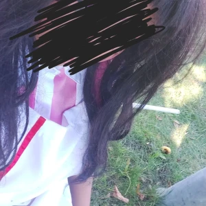 Mikan Tsumiki Cosplay - !!TRYCK EJ KÖP NU!!! It's an xl in Asian size, It has a foundation stain on the pink shirts collar and has a sewn on heart on the apron. The apron cant be tied.  Wig and bandages dont come with. Bought 2020 for 300 KR