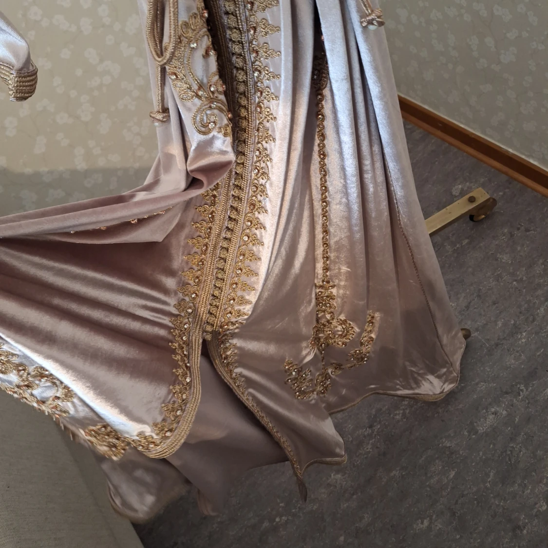 Kläning/kaftan helt ny stl one size