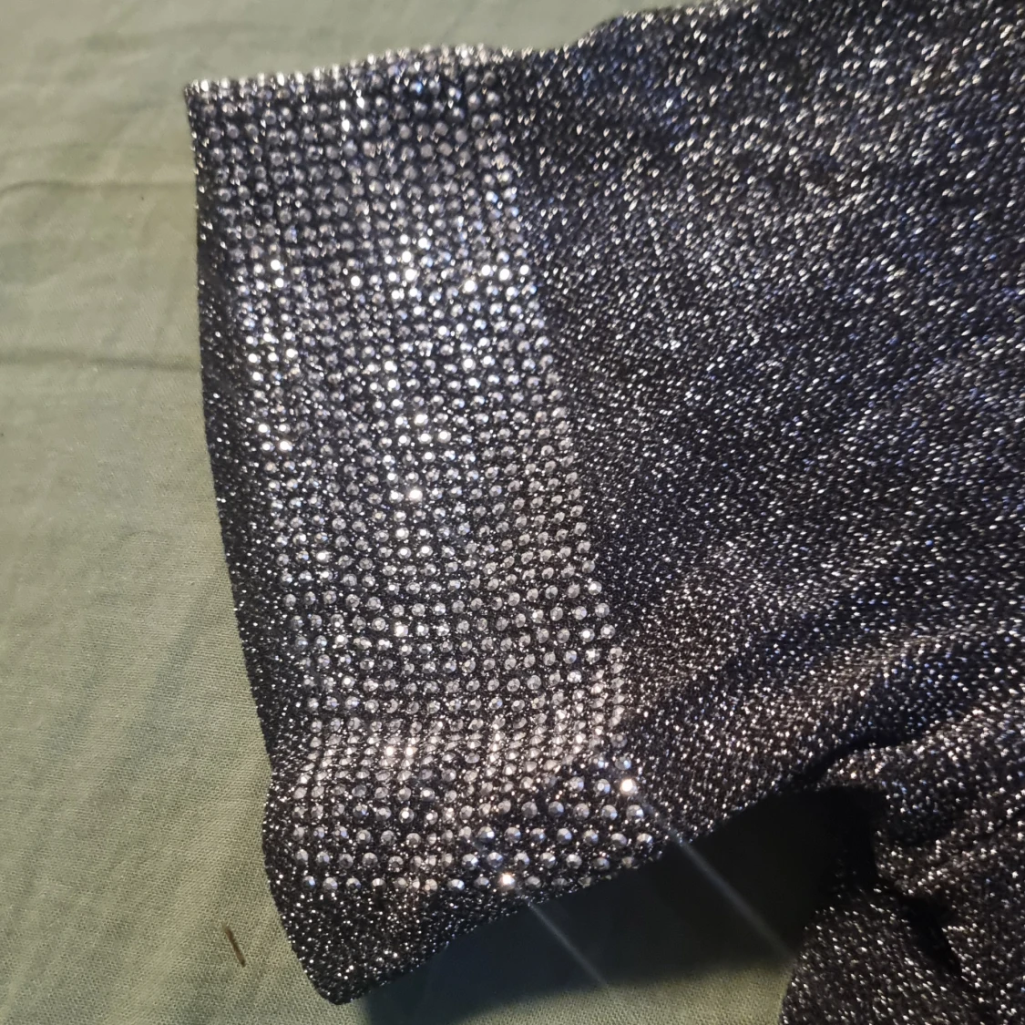 Glittrig Tröja - 90