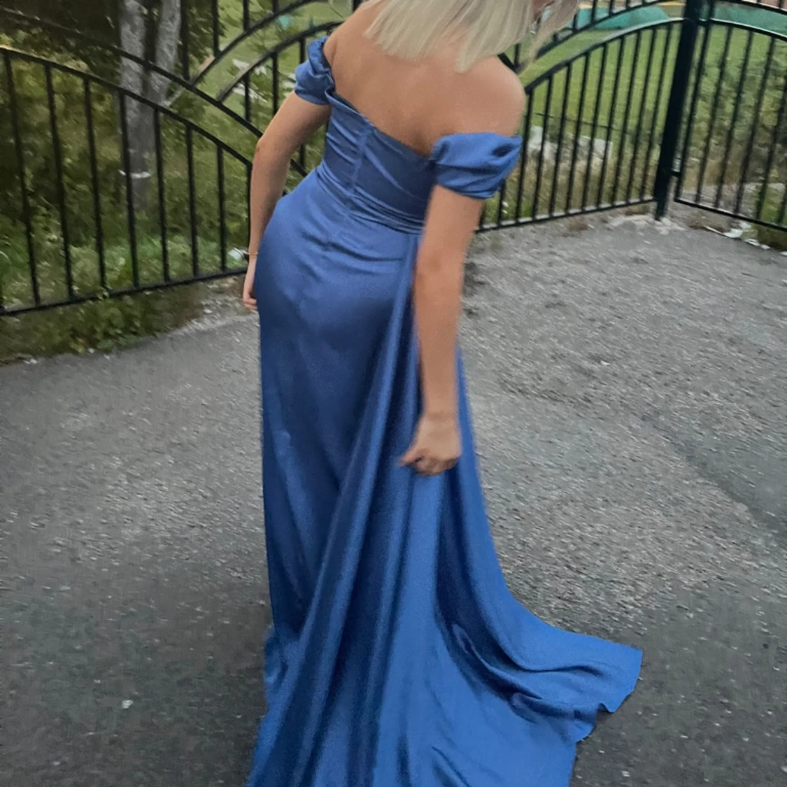 Fest klänning  - 91