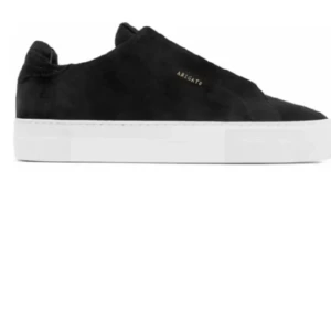 Arigato  - Säljer mina arigatos igen fast billigare då dom inte är helt nya men fortfarande är i fint skick 