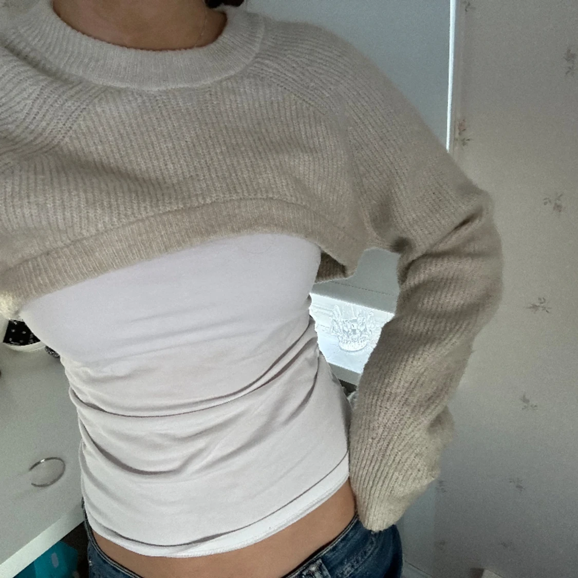 Stickad bolero beige  - 90