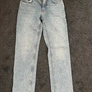 Jeans från Zara i fint skick! 