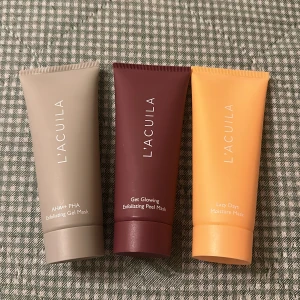 Face mask  - Säljer pernilla wahlgrens ansiktes mask från Ullared. En är ovänd medans dom andra är testade en gång 💕30 st eller 60 för alla, pris kan diskuteras vid snabb affär 