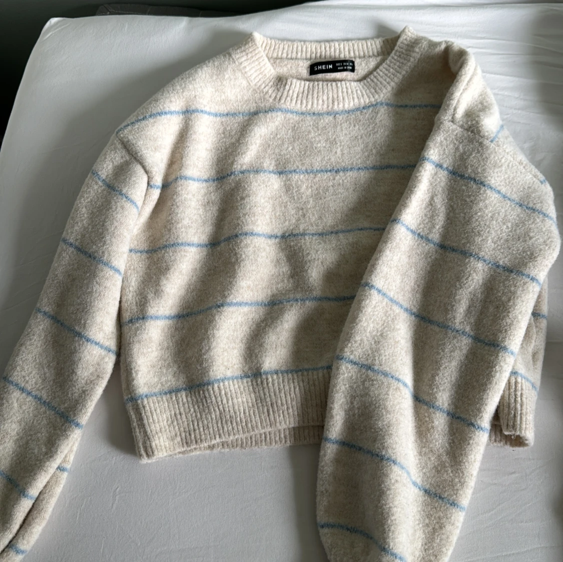 Stickad tröja  - 90