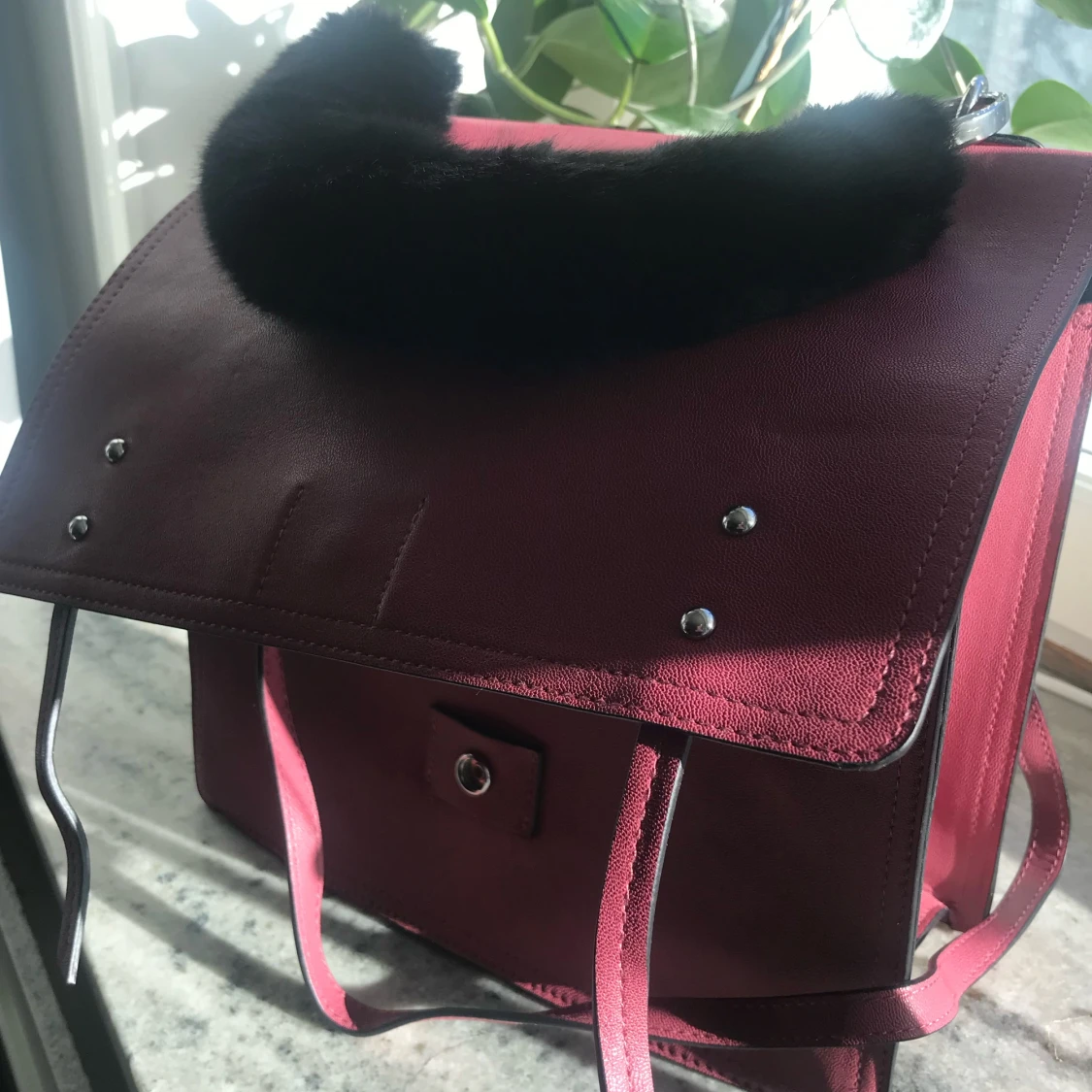 Dazzle Pink Handväska