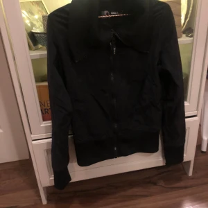 ONLY vårjacka  - Fint skick. 