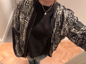 Jacka - Supercoola unik jacka