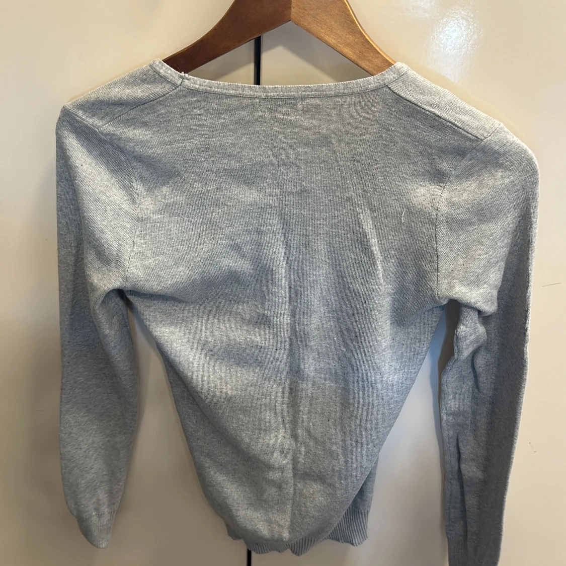 Grå tröja från benetton - 90