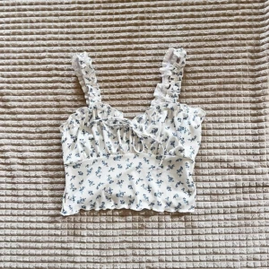 Jättefint blommigt linne - Så fint på. 